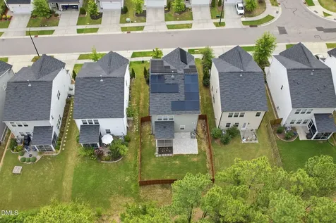 905 Holly Bluff Lane Durham NC 27713