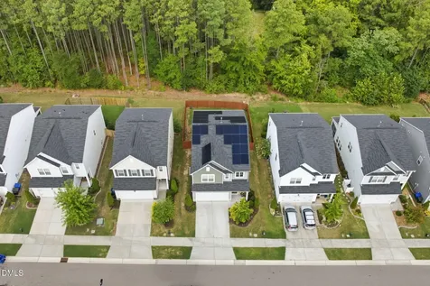 905 Holly Bluff Lane Durham NC 27713