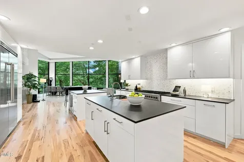 2925 Debra Drive Raleigh NC 27607