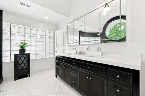 2925 Debra Drive Raleigh NC 27607