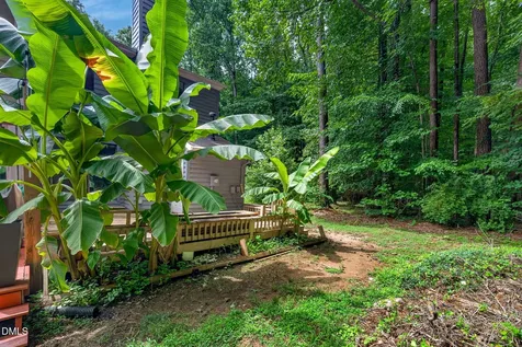 5701 Forest Lawn Court Raleigh NC 27612