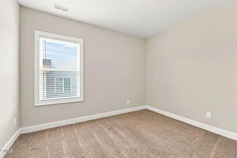 2204 Mills Crest Street Fuquay Varina NC 27526