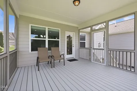 2204 Mills Crest Street Fuquay Varina NC 27526
