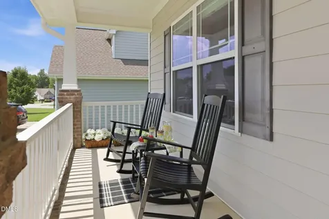 2204 Mills Crest Street Fuquay Varina NC 27526