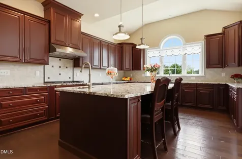 2841 Flora Oaks Way Apex NC 27523