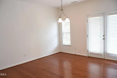 882 Queen City Crescent Apex NC 27523