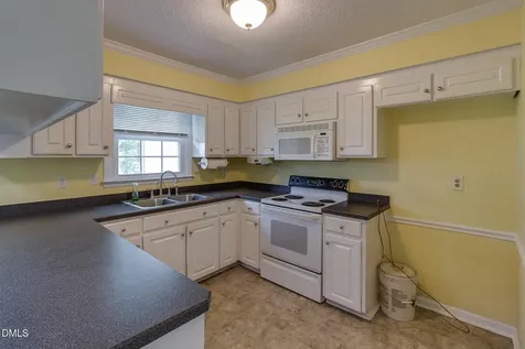 4124 Iverson Street Raleigh NC 27604