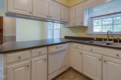 4124 Iverson Street Raleigh NC 27604