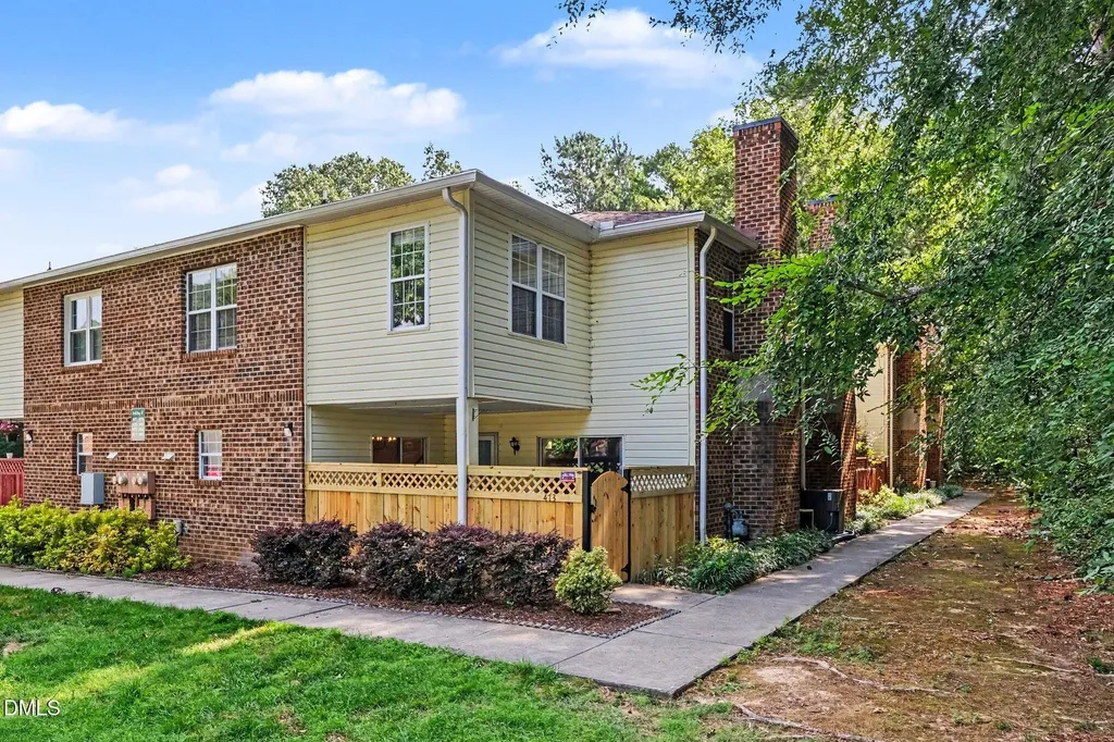 473 Summerwalk Circle Chapel Hill NC 27517