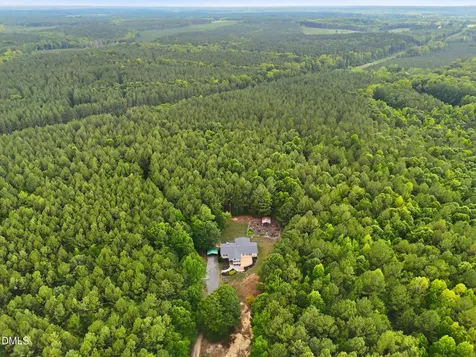 7569 Nc-96 Oxford NC 27565