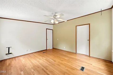 7569 Nc-96 Oxford NC 27565