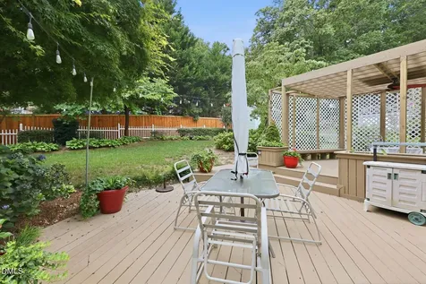 206 Whitehall Way Cary NC 27511