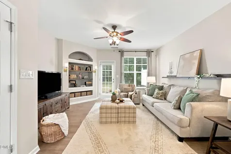 8496 Central Drive Raleigh NC 27613