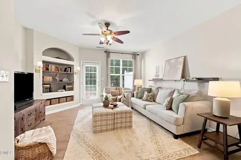 8496 Central Drive Raleigh NC 27613