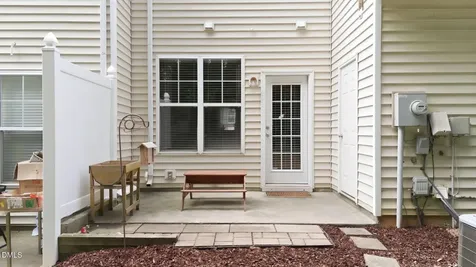 8496 Central Drive Raleigh NC 27613