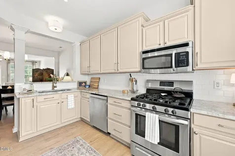 8496 Central Drive Raleigh NC 27613