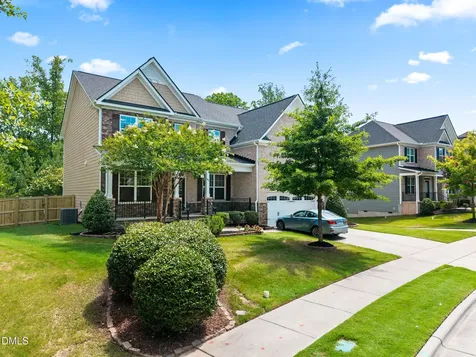 2017 Poplar High Place Cary NC 27519