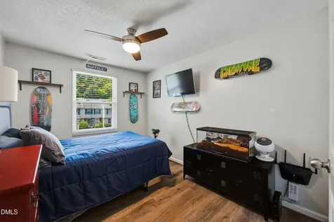 109 Luxon Place Cary NC 27513