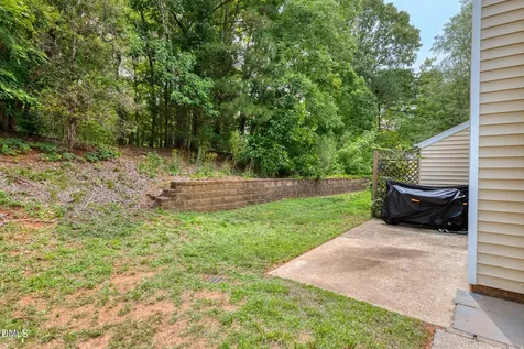 109 Luxon Place Cary NC 27513