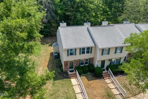 109 Luxon Place Cary NC 27513