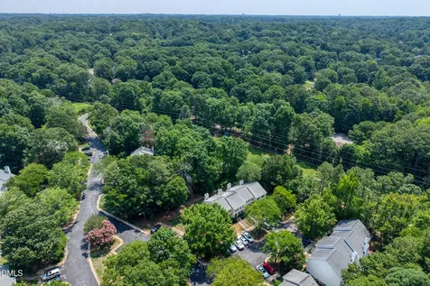 109 Luxon Place Cary NC 27513