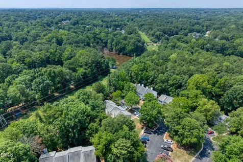 109 Luxon Place Cary NC 27513