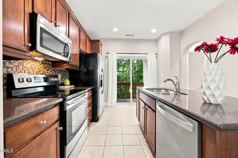 8743 Cypress Grove Run Raleigh NC 27612