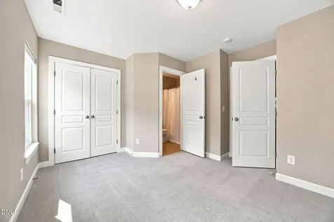 8743 Cypress Grove Run Raleigh NC 27612