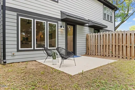 829 Cumberland Street Raleigh NC 27610