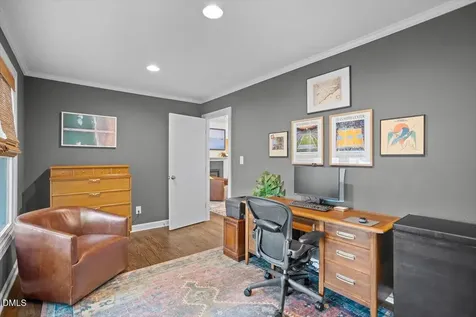 122 Plainview Avenue Raleigh NC 27604