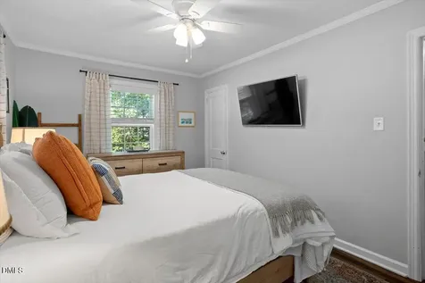 122 Plainview Avenue Raleigh NC 27604
