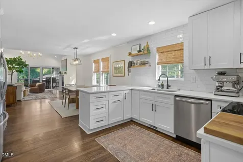 122 Plainview Avenue Raleigh NC 27604