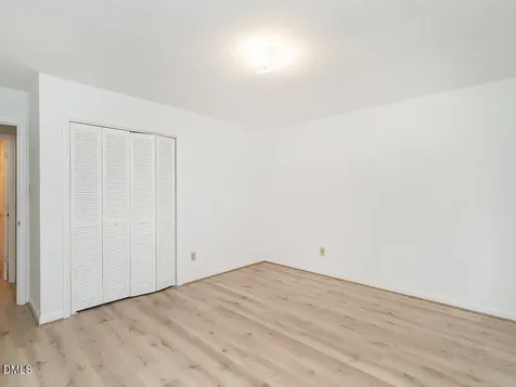 1207 Collins Drive Burlington NC 27215