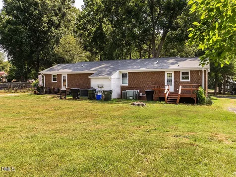 1207 Collins Drive Burlington NC 27215
