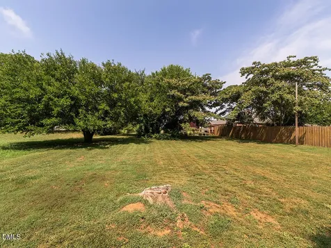 1207 Collins Drive Burlington NC 27215