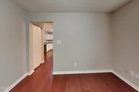 3328 Neptune Drive Raleigh NC 27604