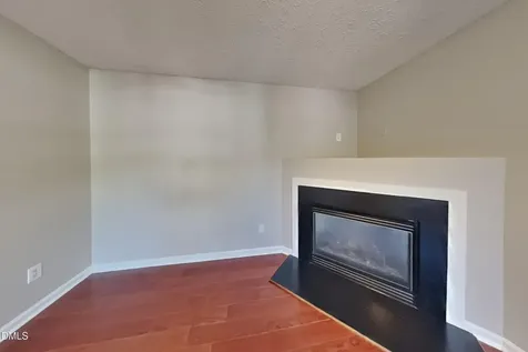 3328 Neptune Drive Raleigh NC 27604