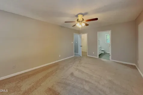 3328 Neptune Drive Raleigh NC 27604