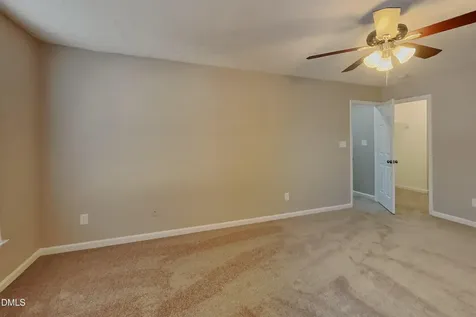 3328 Neptune Drive Raleigh NC 27604