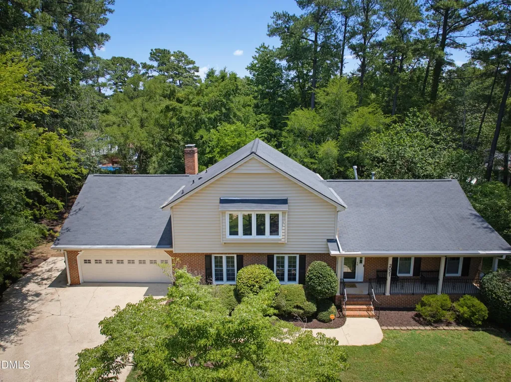 2021 Mallard Lane Raleigh NC 27609