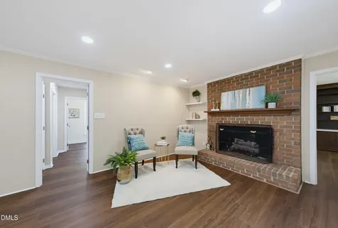 2021 Mallard Lane Raleigh NC 27609