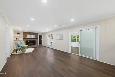 2021 Mallard Lane Raleigh NC 27609