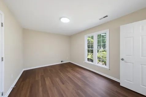 2021 Mallard Lane Raleigh NC 27609