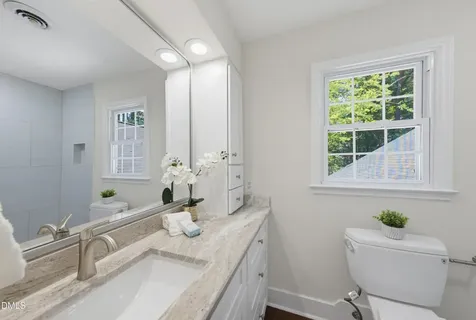 2021 Mallard Lane Raleigh NC 27609