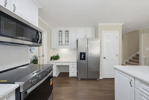 2021 Mallard Lane Raleigh NC 27609