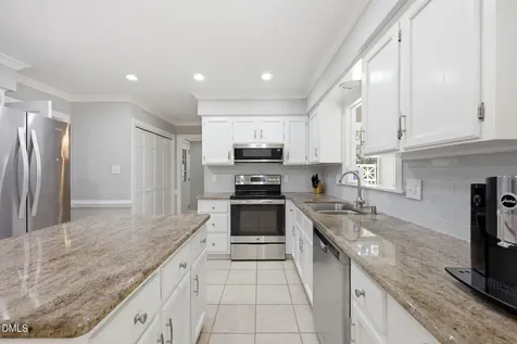 8712 Mariner Drive Raleigh NC 27615