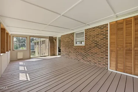 211 Meadow Drive Fuquay Varina NC 27526