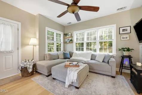211 Meadow Drive Fuquay Varina NC 27526