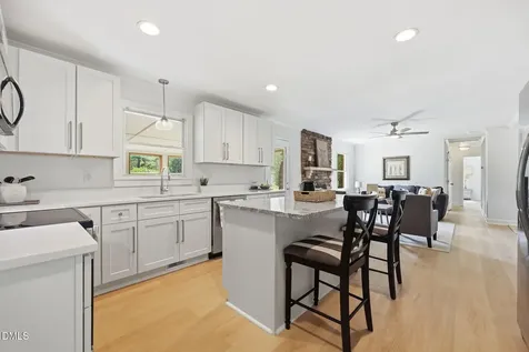 211 Meadow Drive Fuquay Varina NC 27526