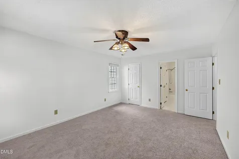 9541 Bells Valley Drive Raleigh NC 27617